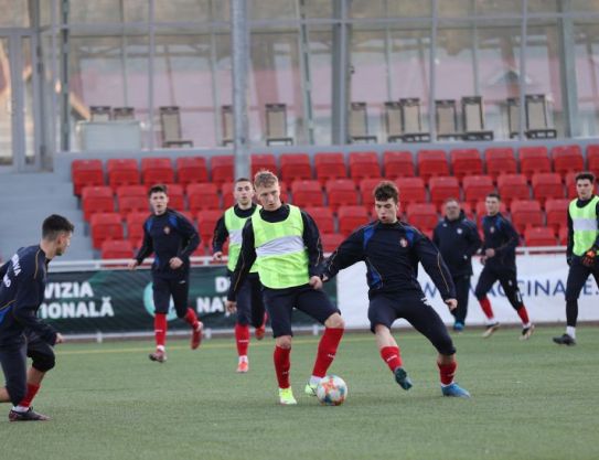 4 joueurs dans l'équipe de jeunes de Moldavie