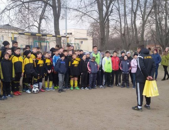 Академия в гостях у детдома