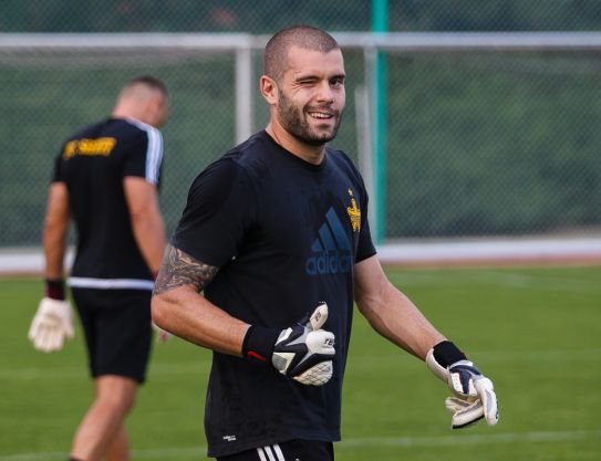 Bozidar Mitrev jugó todo el partido contra Italia