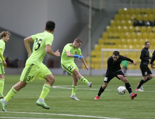 Dos victorias en los partidos aplazados