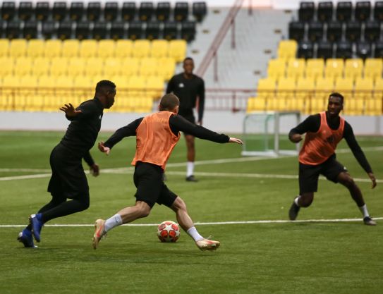 On se prépare pour le premier match amical