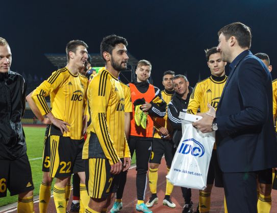 La  compania  "Interdnestrecom" reconocio a  Kadu como  mejor jugador del partido