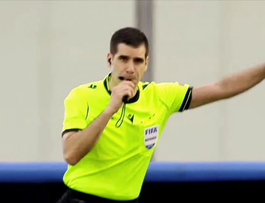Maltese Referee