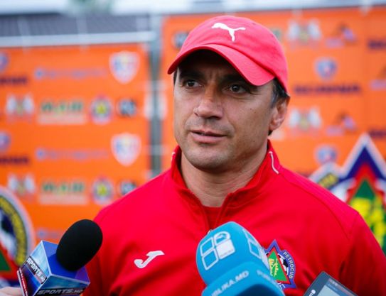 Yuri Osipenko: "Es un l crimen  jugar con" Sheriff "al fútbol abierto"